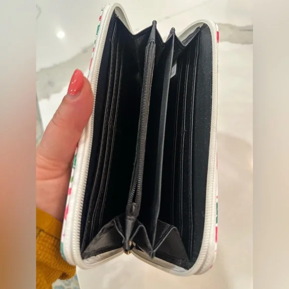 Wallet - Picture 5 of 5